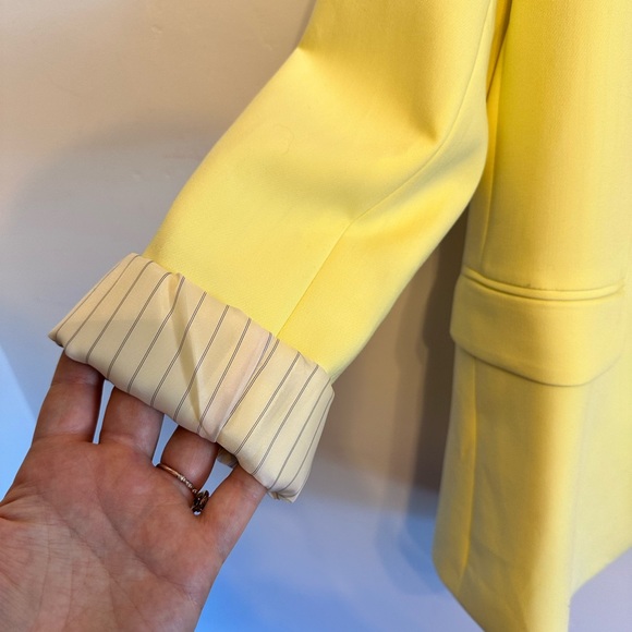 NWT, Anthropologie, Maeve Button-Back Blazer in Yellow - Picture 7 of 8